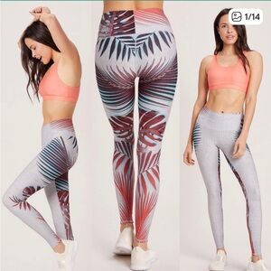 Niyama Sol Tropical Print Leggings - Red and Gray